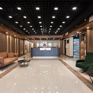 احجز هنا